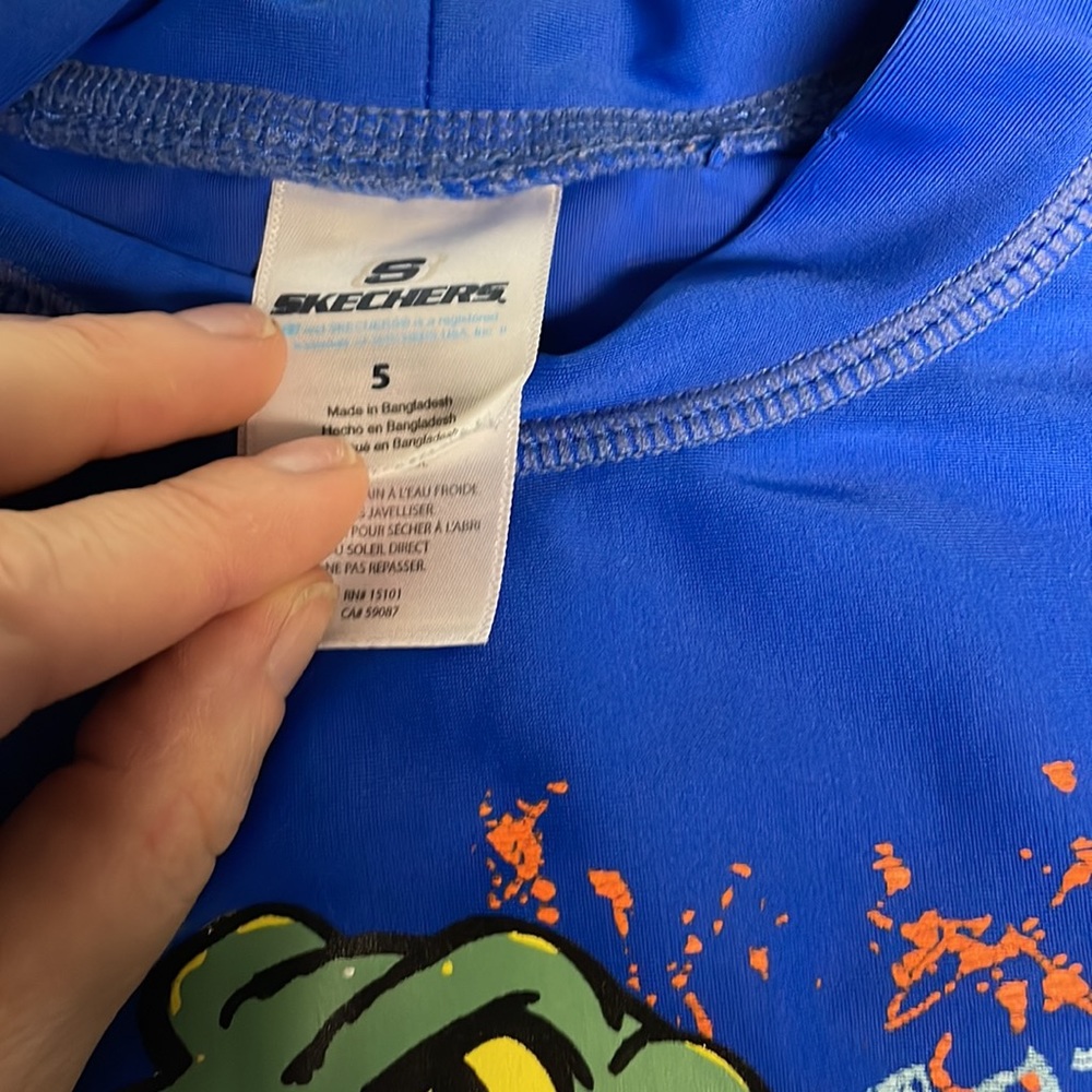 Rash guard - Picture 2 of 2